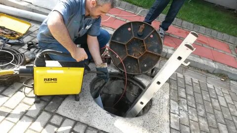 فني تسليك مجاري